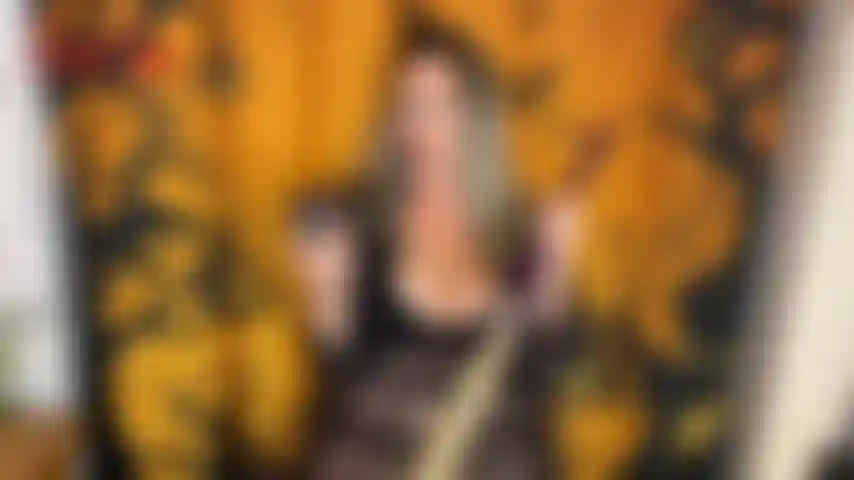 Hexe verspottet deinen schädel – jackies freund hat sie zum letzten mal betrogen. Weißt du, er hat nicht gemerkt, dass seine freundin jackie eine hexe war! Jackie hatte es satt, betrogen zu werden, also...