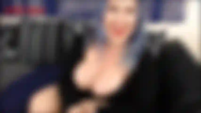 Was unter dem kleid der sekretärin steckt – der chef hat jackie in sein büro gerufen, anscheinend haben sich einige der anderen frauen im büro über die outfits der neuen sekretärin beschwert. Jackie ist...