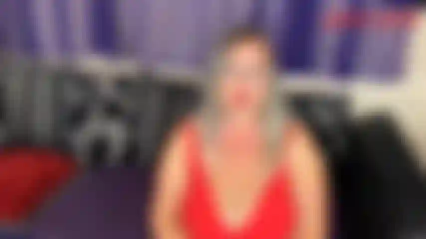 Cbt-muskelcreme-wäscheklammern und eine haarbürste-jackie ist so grausam, sie liebt es, erbärmliche schwänze wie deinen zu quälen! Du würdest alles für jackie tun, sogar deinen eigenen penis quälen und dafür sorgen, dass es ihr weh tut.