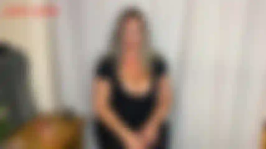 Dreckige toilettenschwuchtel – du bist wirklich ein ekelhafter perverser! Der gedanke, ein fieser toilettensklave einer schönen frau zu sein, hat dich schon immer gereizt, aber vor kurzem hast du es herausgefunden... Du liebst einfach...