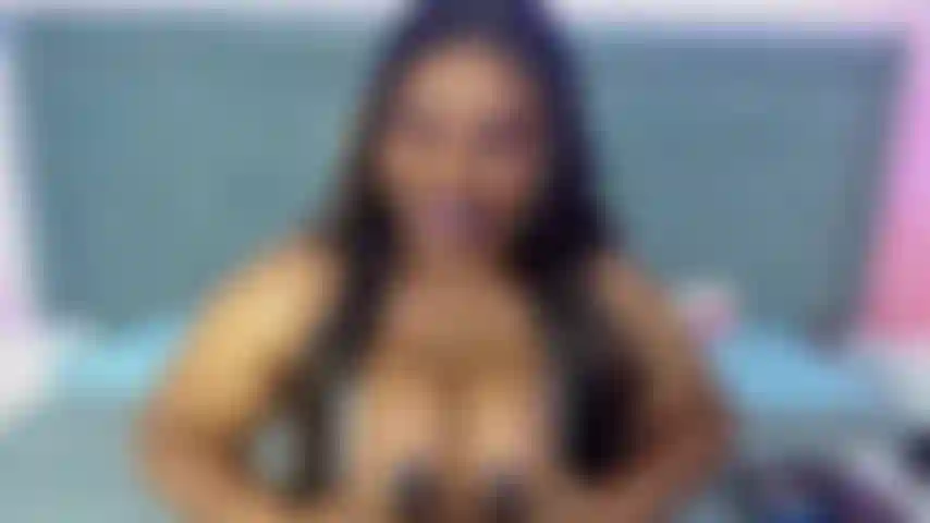 Frech mit spielzeug.