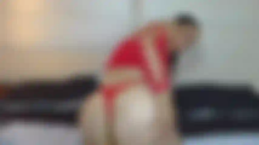 I want that hard cock in my pussy