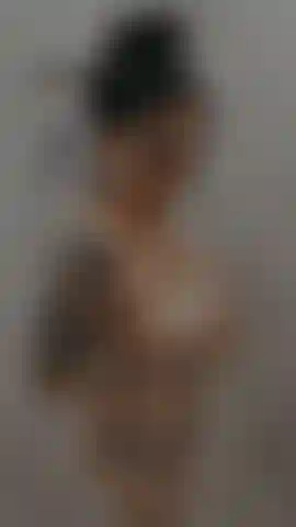 Fat shower tits
