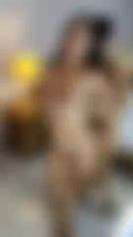 You want to feel how soft my pussy is?