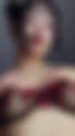 Rubbing and squeezing my tits