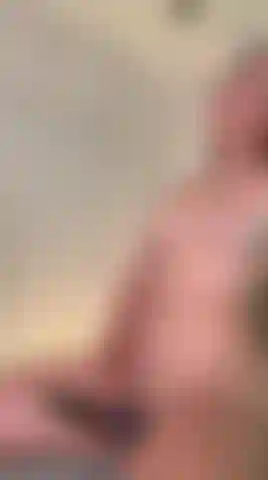 Aufregende masturbation mit meiner herrin..... Genieß es, es wird etwas großartiges sein.
