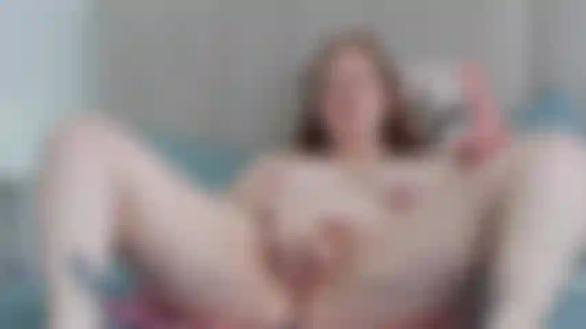 Dildo fucking my pussy until i cum