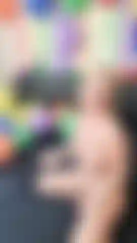 Nackt ballon fahren, will theypops