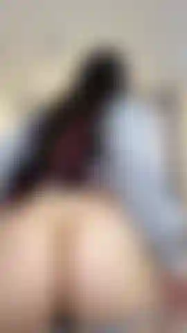 Mein süßer arsch nackt?