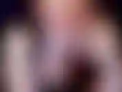 Deine wunderschöne göttin verzaubert dich mit ihren rauchigen lippen, sexy kurven, großen brüsten und ihrer verführerischen stimme. Sieh zu, wie sie langsam einatmet und dich weiter hineinzieht. Asmr und der fetischtraum einer raucherin!!