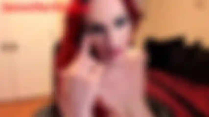 Straponjoigs – schau dir eine sehr seltene goldshow an, in der ich meine sissy-schlampe mit meinem bbc-strapon dominiere! Komm und sei die gute kleine schlampe deiner herrin!