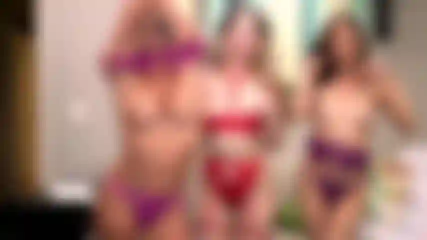 Sexspielzeug-party – aria lee, alexia anders und armani black werden wild mit sexspielzeugen.