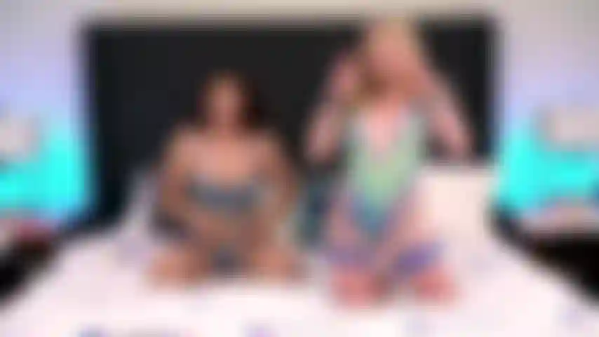 Bunny spiele - arsch und muschi essen mit zwei geilen pornostars, paris white und bella rolland.