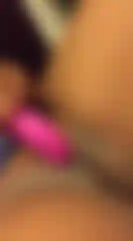 Pinky 🍆.