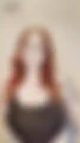 Pov: freundin gibt stressabbau - ich bin deine freundin und begrüße dich, wenn du nach deinem langen arbeitstag nach hause kommst. Ich habe dich so sehr vermisst! Ich gebe dir den dringend benötigten stressabbau mit meinem feuchten mund und meinen großen weichen titten, bis ich dich *unbedingt* in mir brauche. Du fickst mich in der missionarsstellung, dann reite ich deinen schwanz mit meinem fetten arsch, der auf und ab hüpft, bis ich uns beiden einen countdown gebe und dich ermutige, mich vollzufüllen, während wir zusammen kommen! **Solo-rollenspiel-video beinhaltet pov schlampiges blasen, titfuck, missionarsstellung mit dildo, reiten im cowgirl-stil, schmutziges reden, cum-countdown, creampie-ermutigung** tags: bbw große titten großer arsch brille rothaarige reiten cowgirl kurvig hüpfende titten tattoos fetter arsch riesiger arsch.