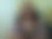 Ich habe diesen großen dildo und ich werde meine brüste darauf auf und ab bewegen lassen. Wenn ich sie schnell hüpfen lasse, streichelst du schnell. Wenn ich sie langsam hüpfen lasse, streichelst du langsamer.