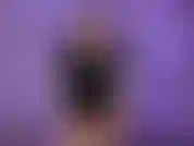 Ich habe dich gestern abend beim wichsen zu transpornos erwischt. Ich habe beschlossen, deine fantasien wirklichkeit werden zu lassen. Du wirst von nun an schwänze lutschen, gefickt werden und höschen tragen, du kleine schlampe mit dem kleinen schwanz.