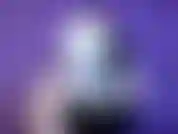 Schauen sie, wer es ist. Meine söckchen-sklavin. Beobachten sie, wie sich mein fuß hin und her bewegt und ihren schwanz langsam wichst. Jetzt atme tief ein und wichse deinen schwanz schnell. Fühle, wie du immer tiefer in meinen bann fällst. Du bist meine sockensklavin.