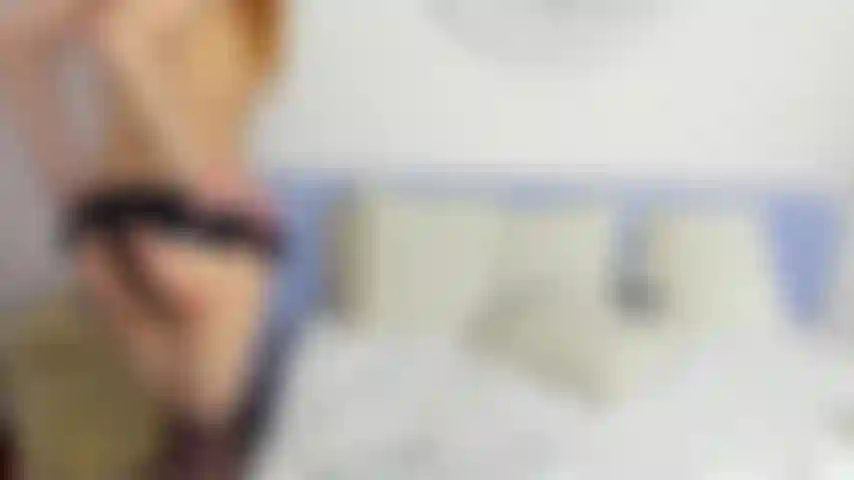 Die meine klitoris mit einem vibe stimuliert, sieh mir zu, wie ich abspritze!