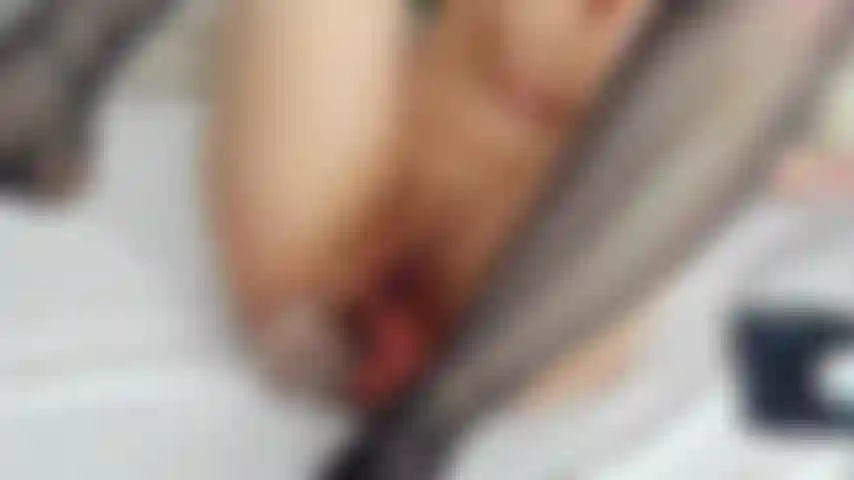 Sitze auf ein paar schwänzen!