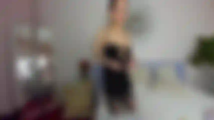 Fick mich in meinem schwarzen kleid!