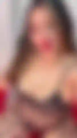 Fühle meinen sinnlichen und heißen körper.