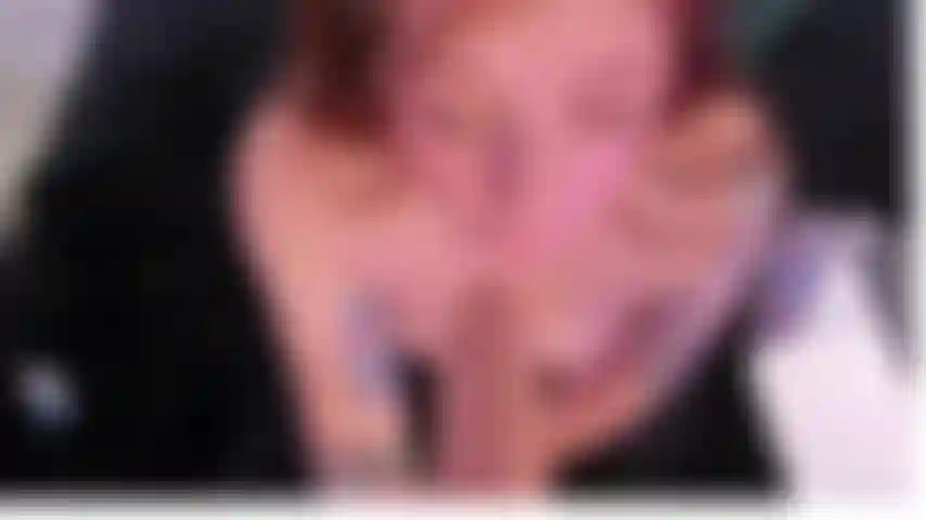 Du zwingst mich, dein sperma zu schlucken.