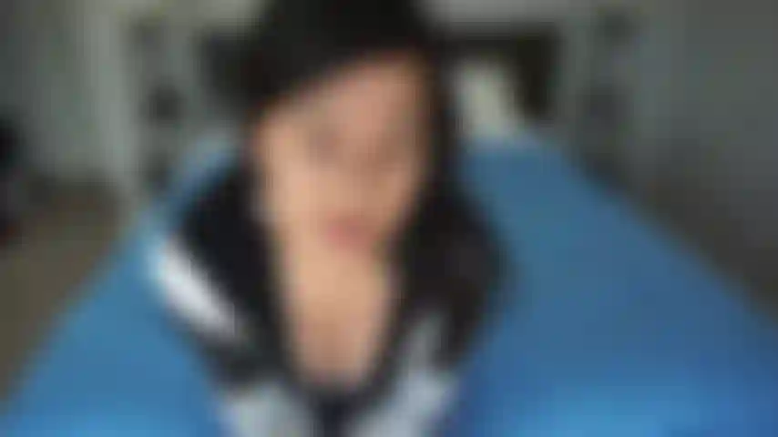 Trennungsgesichtsbehandlung.