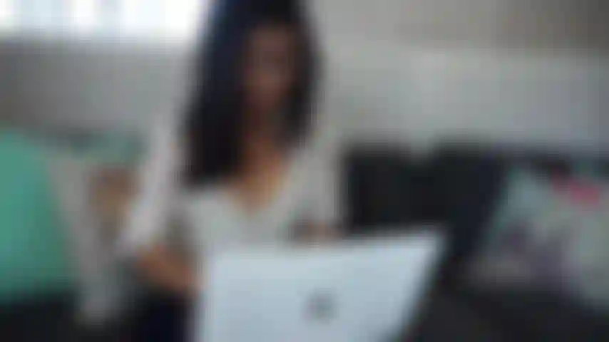 Dekolleté über pauken.