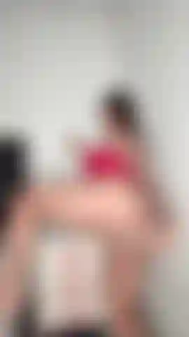 Girl alone masturbating and moaning until she has an orgasm!!