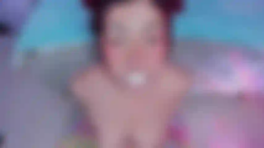 Ich bin deine untergebene.