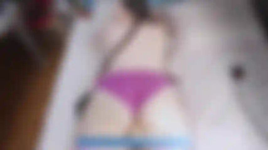 Pov: kaylee schaut zu, wie du deinen jungfräulichen arsch fingersst, während sie ihre behaarten achselhöhlen und ihren nassen busch zur schau stellt. Sei nicht nervös, deine prostata zum ersten mal zu erkunden, denn kaylee ist hier, um dich zu ermutigen!