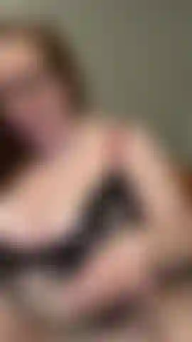 Die anführerin der big tit addicts, die dich kommen lässt.