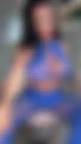 Slutty milf in stripper heels and fishnet body ruins herself