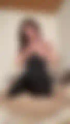 GERMAN: Striptease ganz NACKT dirty talk