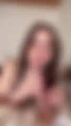 GERMAN: BLOWJOB mit Nippleflash