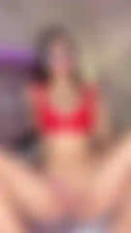 Meine muschi ist saftig.