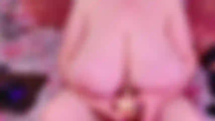 Mein großer bauchspielzeug-wettbewerb. Mein bauch ist so riesig, dass ich