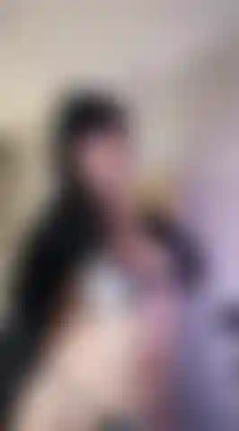 I'm your favorite big-breasted girl