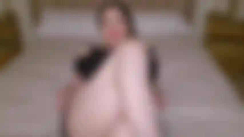 After finding out my guy cheated on me, I turn to his friend for a little comfort… but our innocent chat takes a very different turn when he admits exactly what he’s into: my feet and my panties. I tease him with my panties between my feet, slowly playing with them and showing off exactly what he’s been fantasising about. Then I give him what he really wants — a filthy foot wank, teasing and controlling every stroke while I build him closer and closer to the edge.And when I decide he’s finally earned it, I count him down to his release. Includes: foot fetish • panty fetish • panties with feet • foot tease • foot wank • POV fantasy • cheating/revenge storyline • cum countdown