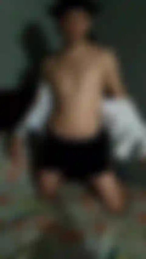 Alien-hände zeigen.