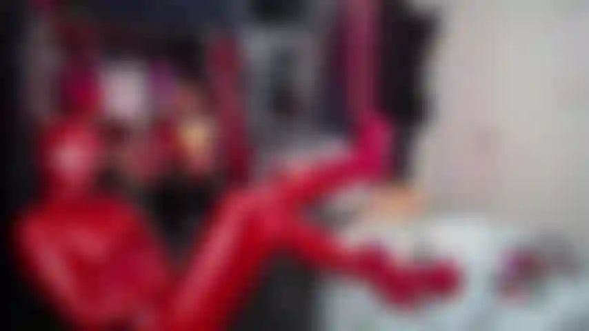 Herrin steckt transe fest.