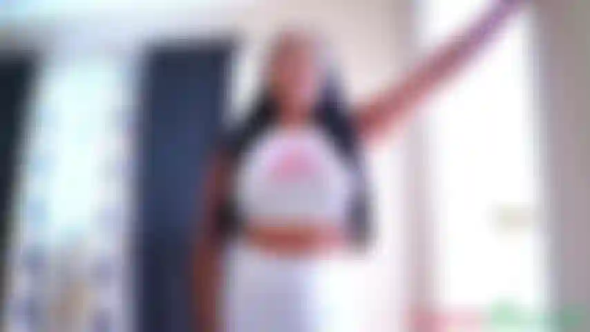 Die ua ein schwaches sissy-dienstmädchen zu einem sissy-fetisch macht.