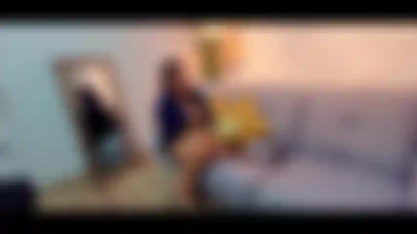 Blowjob und abspritzen in meinem büro.