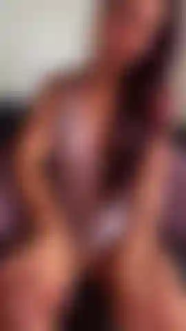 Feeling my skin, playing with my clitoris, is what turns me on little by little