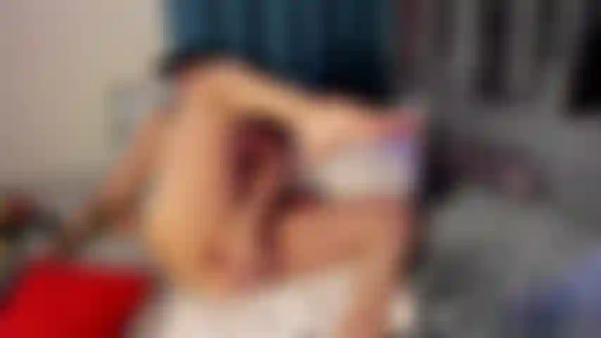 Willst du sehen, wie dieses süße häschen gefickt wird?