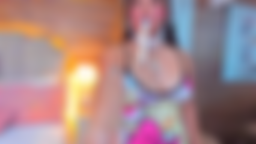 Die ihren tollen arsch auspeitscht, bis er ganz rot ist.