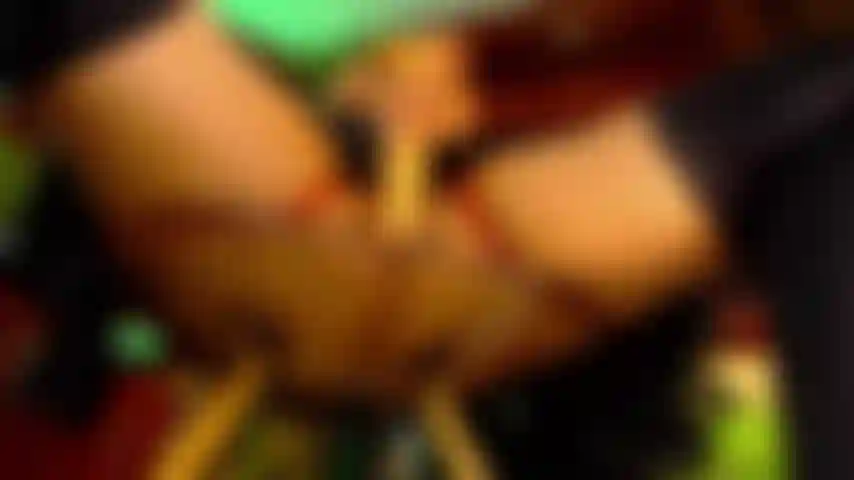 Fick den dildo unter meinem rock.