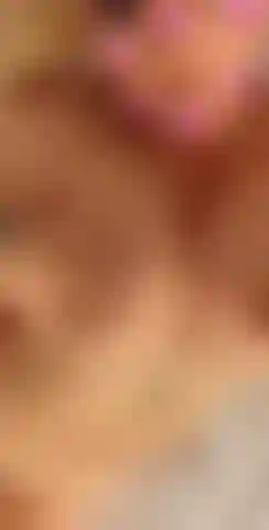 Nackt und sexy rede.