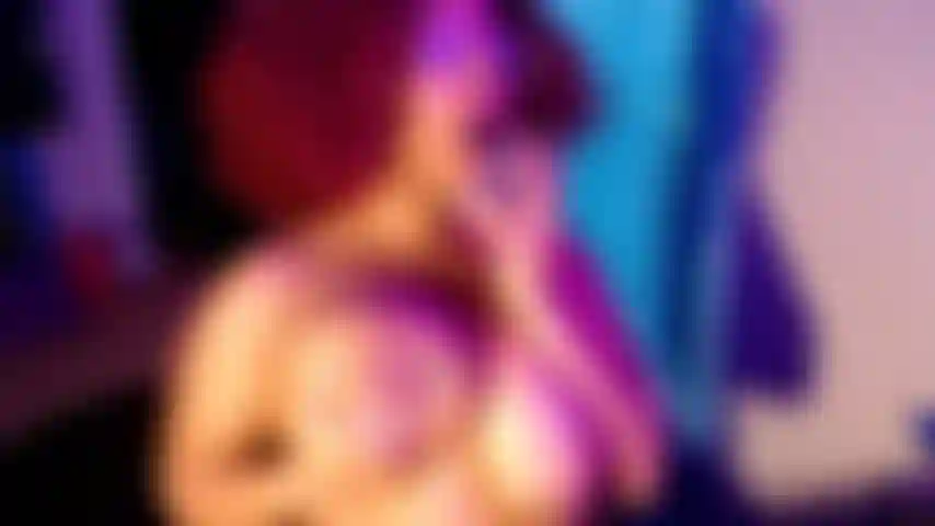 Hella, schlampiger blowjob.